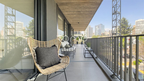 Nuevo, Penthouse: Nueva Costanera, Plaza Del Hoyo