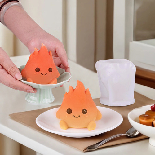 Molde Pequeño Para Tartas En Forma De Llama En Z 6001