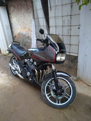 Moto Cbx 750 Vendo/troco (na Troca Altera O Valor)