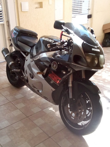 Suzuki Gsx-r750