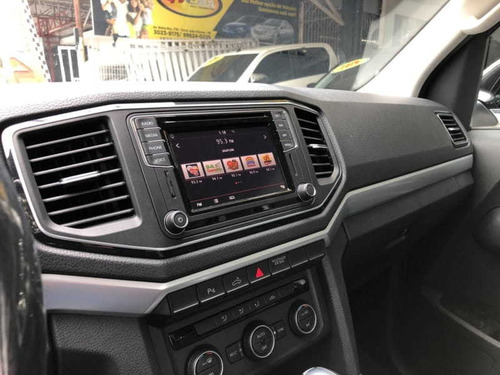 Imagem 8 de 12 de Amarok V6 Highline 2020 Apenas 11.000km