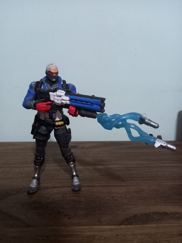 Figura Hasbro - Overwatch Ultimates: Soldado 76 (Usado)