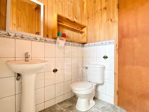 Casa En Venta De 18 Dorm. En Guanaqueros
