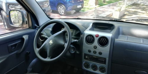 Imagen 13 de 25 de Peugeot Nuevo Partner Confort Hdi Am23.5 Aa