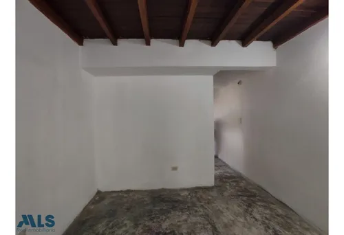 Casa Unifamiliar En Venta Aures # 1(mls#249011)