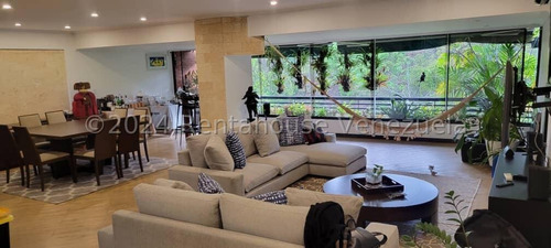 Townhouse En Alquiler, Urb. Lomas De La Trinidad