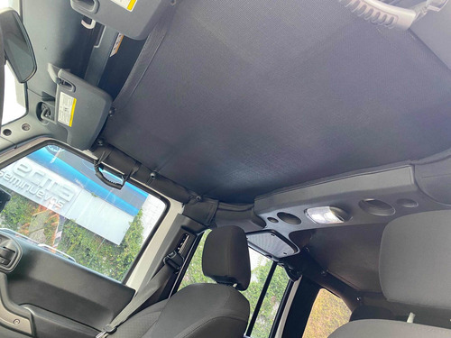 Imagen 10 de 12 de Jeep Wrangler 2018 3.7 Unlimited Sport 3.6 4x4 At