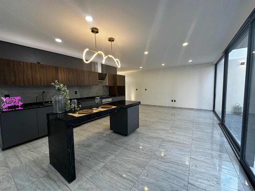 Increíble Residencia De Autor Acabados De Lujo 4 Rec Precio Oportunidad