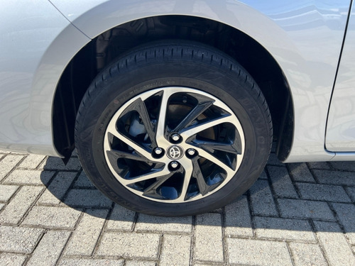 Toyota Yaris 1.5 16V FLEX SEDAN XLS CONNECT MULTIDRIVE