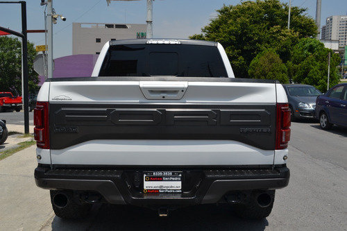 Imagen 5 de 13 de Ford Lobo Raptor 4x4 2017