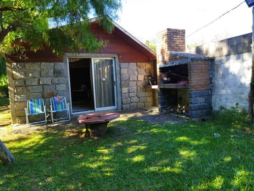 Casa De 2 Dormitorios 65m2 Balneario Santa Ana Colonia