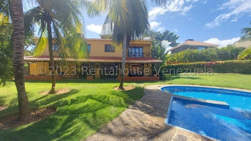 Venta De Hermoso Inmueble En Casa Campo, Pampatar Isla De Margarita.