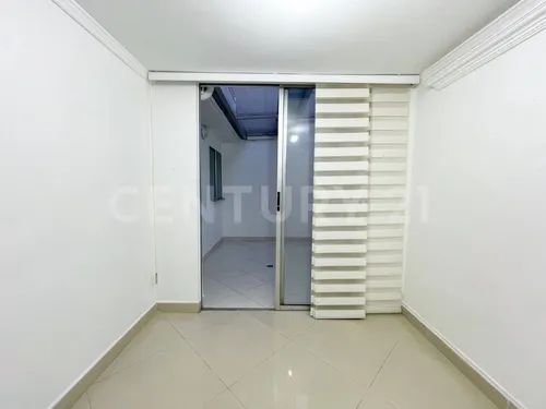 Se Renta Casa En Unidad Cerrada En Envigado A 3 Cuadras De C.c Mayorca