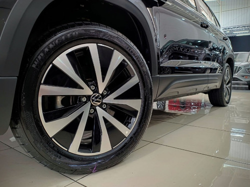 Volkswagen Taos 1.4 250 TSI TOTAL FLEX HIGHLINE AUTOMÁTICO