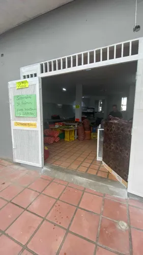 Local En La Unión