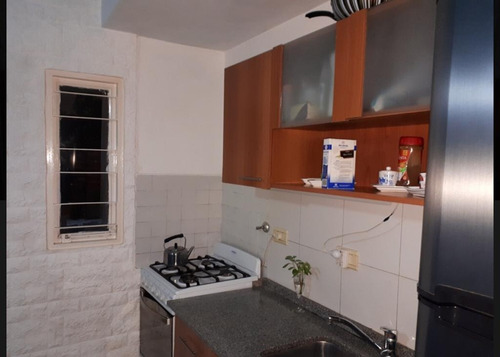 Imagen 4 de 9 de Venta Duplex 3 Ambientes Con Fondo Muy Cuidado