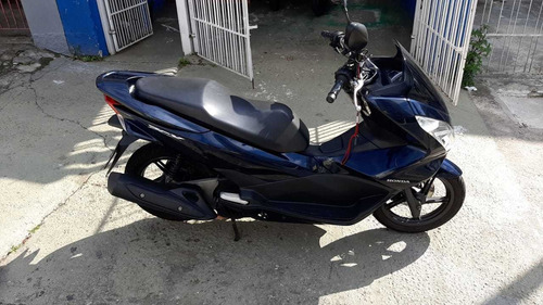 Imagem 3 de 5 de Honda Honda Pcx 2018