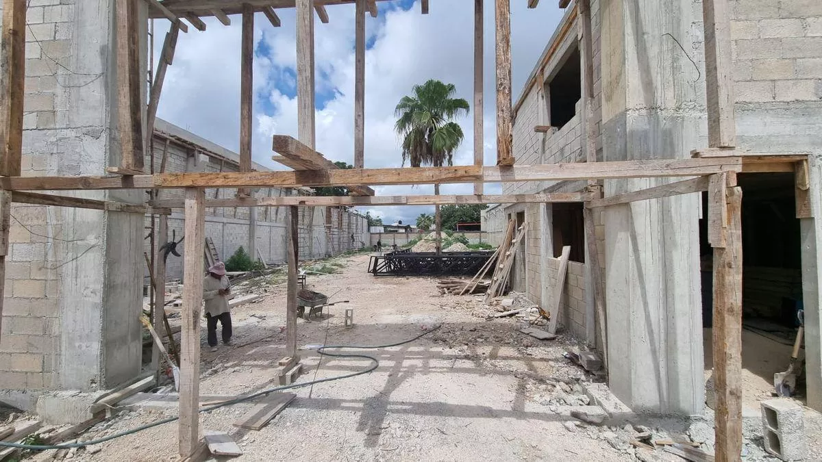 Renta De Bodega Frente A Anahuac Cancún