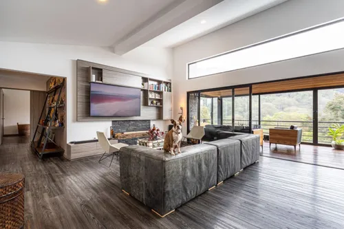 Casa En Venta En Carrizales. Cod V24082