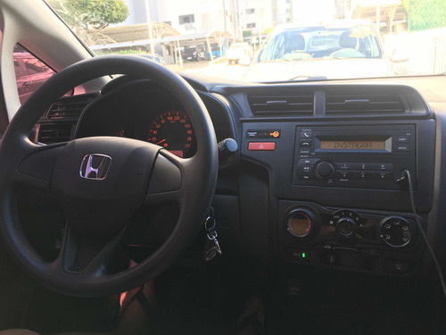 Imagem 5 de 6 de Honda Fit 2015 1.5 Lx Flex 5p