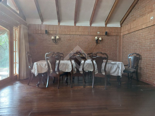 Parcela En Venta, Seis Dormitorios,los Laureles, Limache