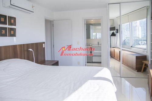 Apartamento En Venta En Torre Esmeralda De 3 Dormitorios , En Punta Del Este