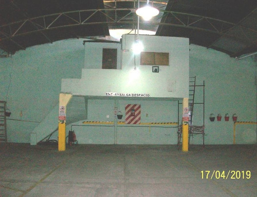 Imagen 4 de 9 de Galpon En Venta En Quilmes Oeste