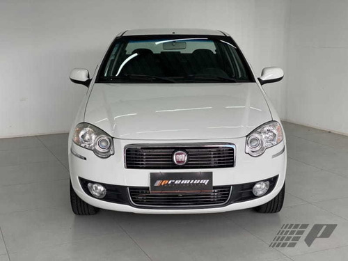 Fiat Siena Essence 1.6 16v