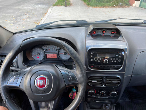 Imagen 7 de 11 de Fiat Strada 2013 1.6 Adventure Cd C/alarma + Capota
