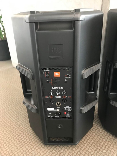 Par Caixas Jbl Eon 615 Caixa Ativa 1000w Pa Preto (Usado)
