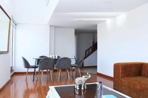 Apartamento En Venta En Los Cedros. Cod V15143