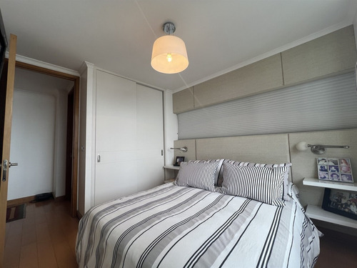 Departamento En Venta De 4 Dorm. En Viña Del Mar