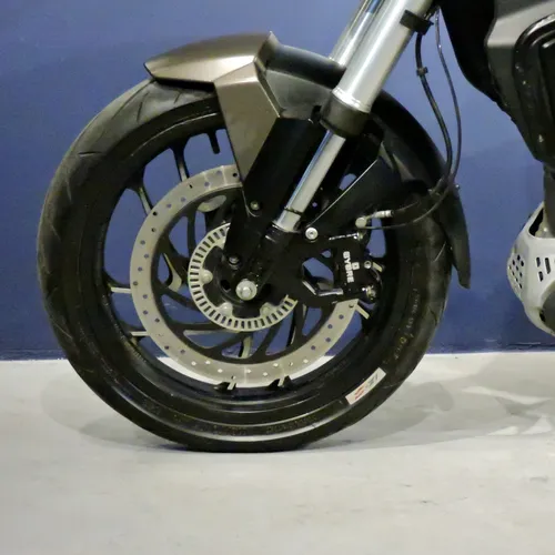 Bajaj Dominar 400 2023