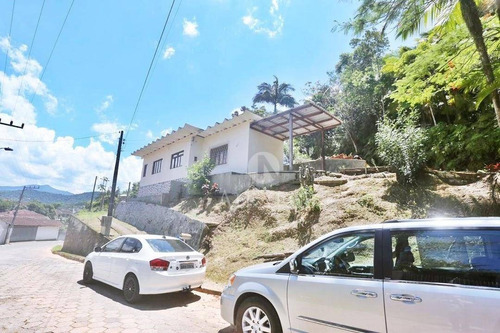 Imagem 1 de 8 de Casa Residencial À Venda, Garcia, Blumenau - . - Ca0288