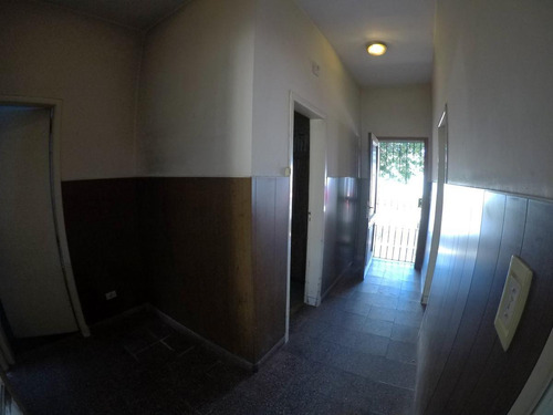 Imagen 21 de 30 de Venta Casa En Esquina Const. Sobre 2 Lotes Amplio Fondo Libre - Llavallol