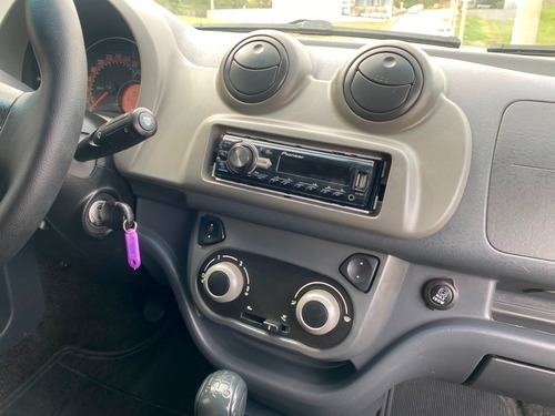 Imagem 13 de 14 de Fiat Fiorino 1.4 Flex