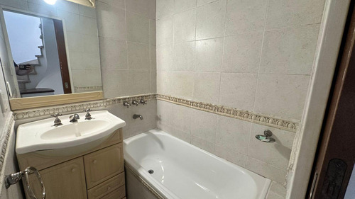 Blanco Encalada 3900, Casa Tipo Duplex, 4 Ambientes C/patio-terraza-parrilla-cochera - V. Urquiza