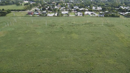 Terreno En Barrio Villa Los Álamos