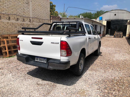 Toyota Hilux 2.4 Cd 150cv 4x2 2017