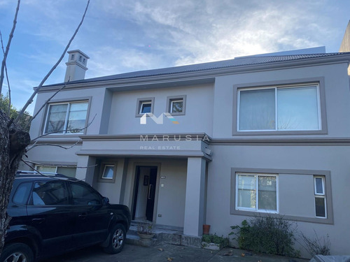 Casa En Venta En Galápagos, Pilar, G.b.a. Zona Norte