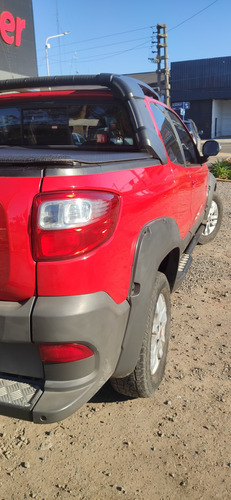 Fiat Strada Adventure Locker