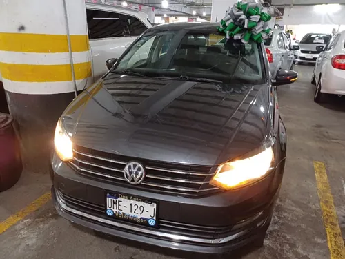 Volkswagen Vento 1.6 Highline Mt
