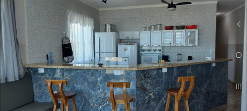 Casa Temporada 13-99137-6870, 13-97407-1016, 5 Suites