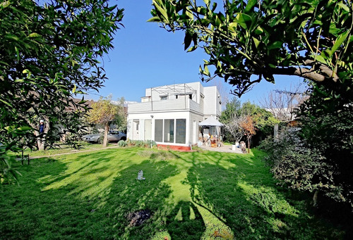 Casa Interior Monoambiente Bocaccio Con Padre Hurtado