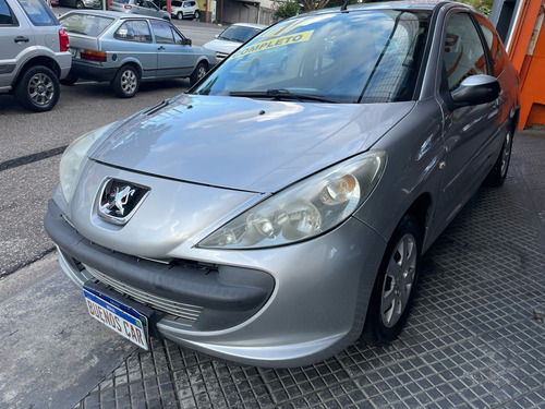 Peugeot 207 1.4 Xr Flex 3p
