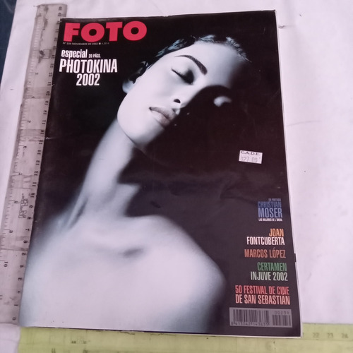 Revista Foto N. 239 Febrero Del 2002