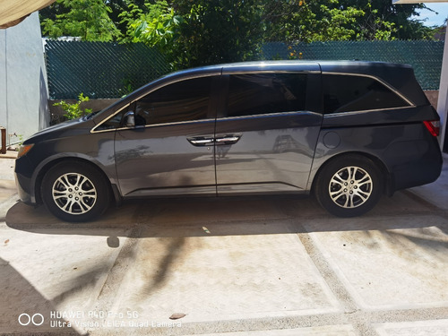 Imagen 4 de 15 de Honda Odyssey 2011 Americana Legalizada 6 Cil Piel Q/q