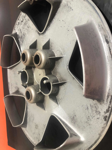 Tapón Polvera Dodge Neón 14 Núm Parte 05272693aa (Usado)