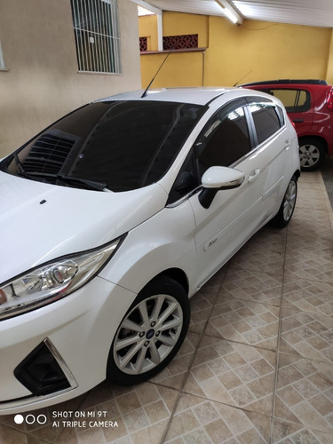 Imagem 1 de 11 de Ford - Newfiesta Titânio Plus 1.6 16v Flex Automático