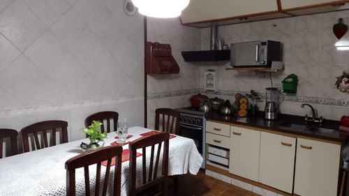 Imagen 6 de 20 de Chalet 4 Ambientes. Lote 10 X 21 Mts